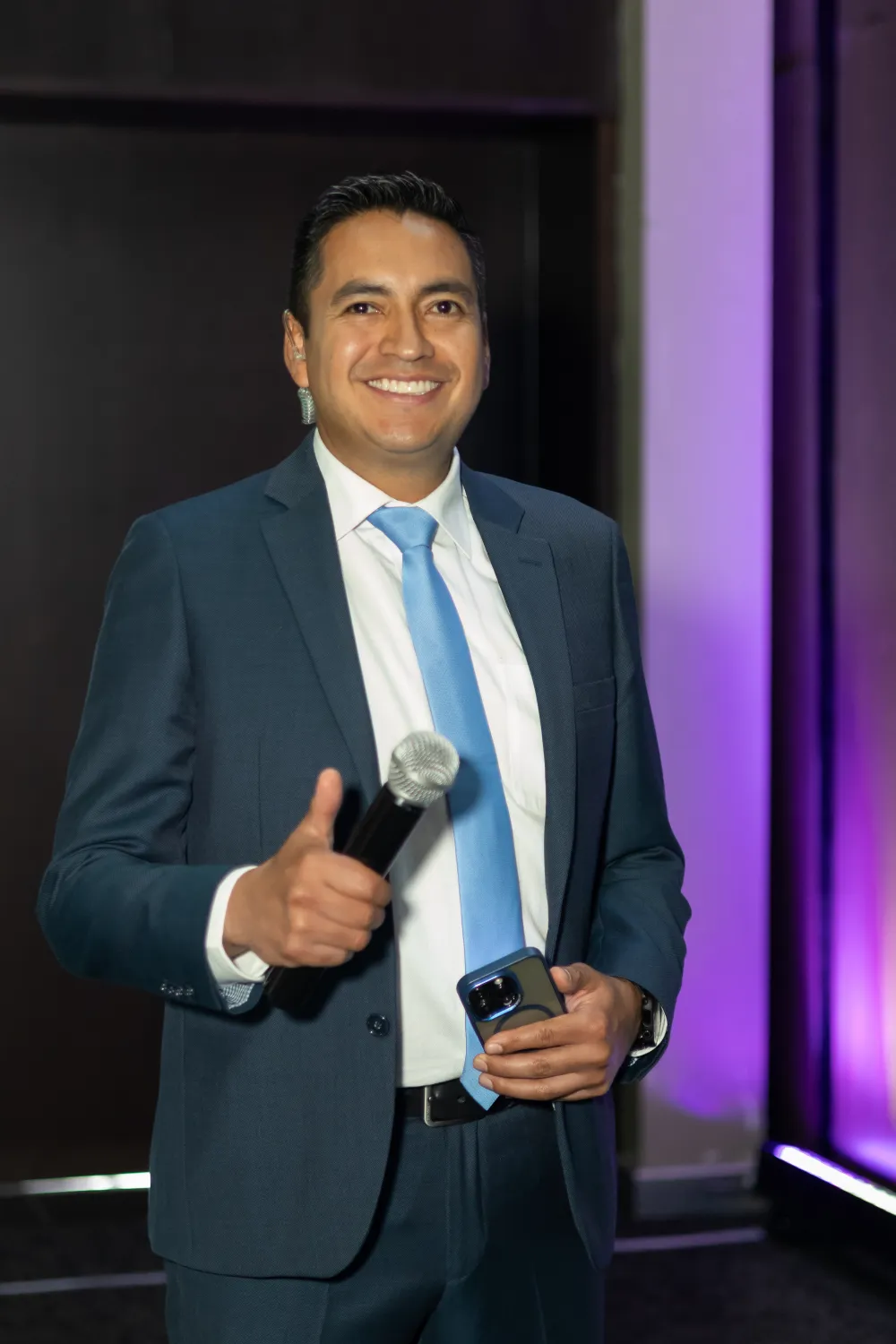 DXN – firma de acuerdo – fotografía corporativa en Bogotá