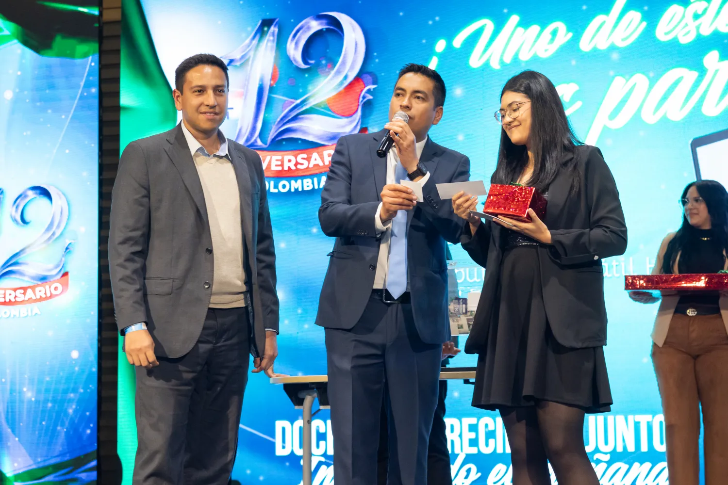 DXN – momento destacado del evento – fotografía corporativa en Bogotá
