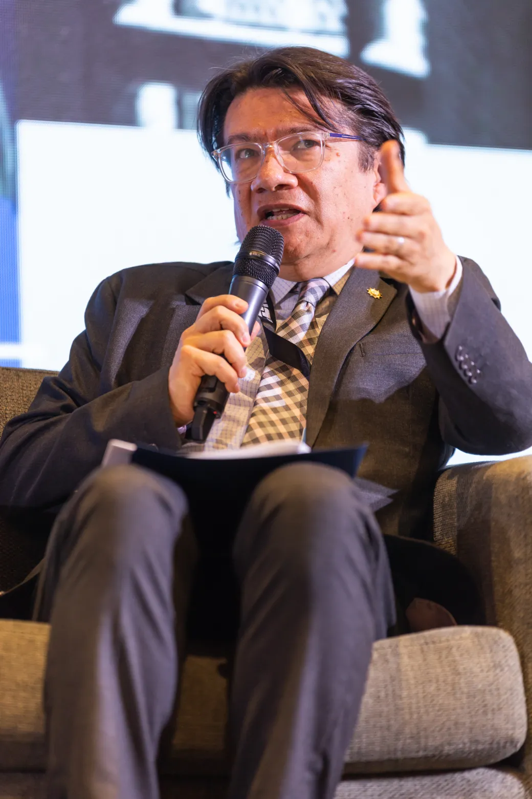 Diálogo ColomboChina – acto protocolar con delegados – fotografía corporativa en Bogotá