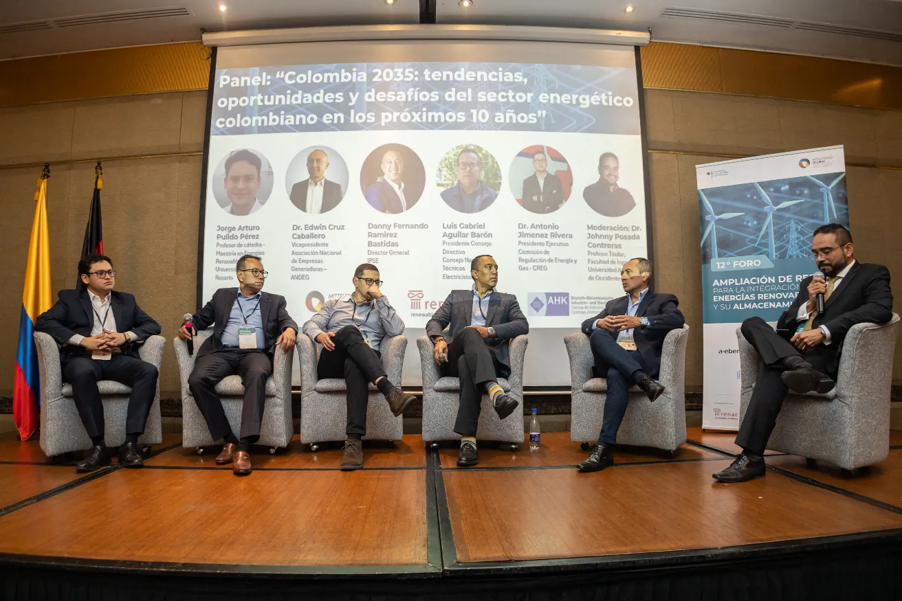 Foro Cámara colombo alemana de industria y comercio – acreditación de delegados – fotografía corporativa en Bogotá