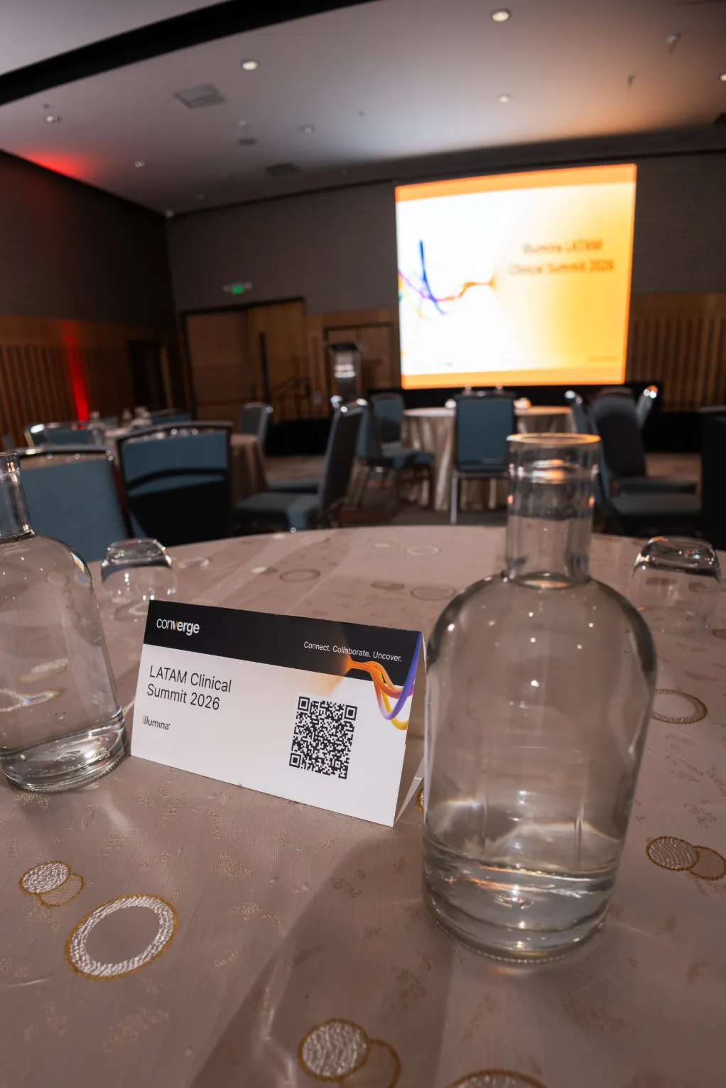Illumina Latam Summit 2026 – detalle del espacio corporativo – fotografía corporativa en Colombia