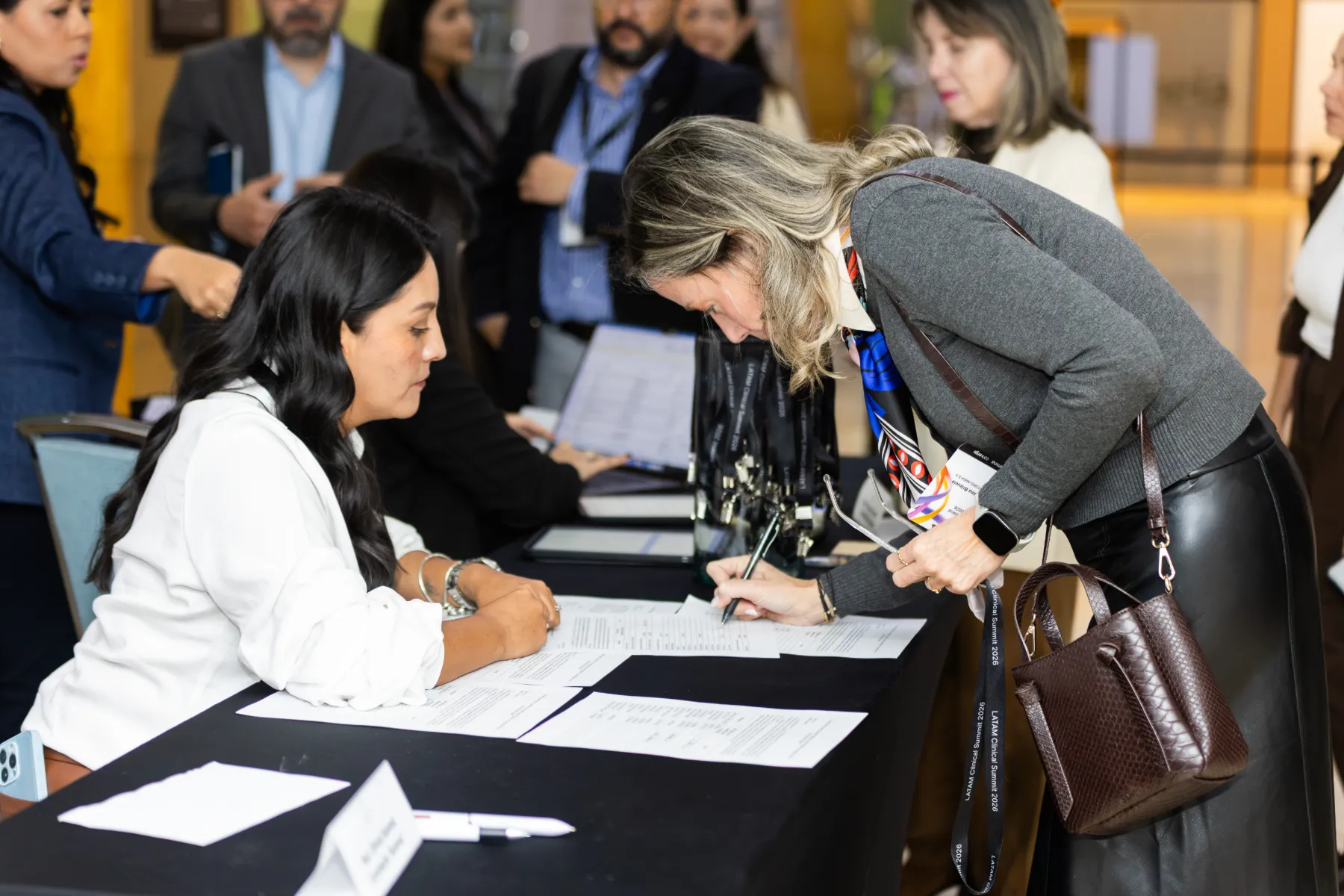 Illumina Latam Summit 2026 – detalle del espacio corporativo – fotografía corporativa en Colombia