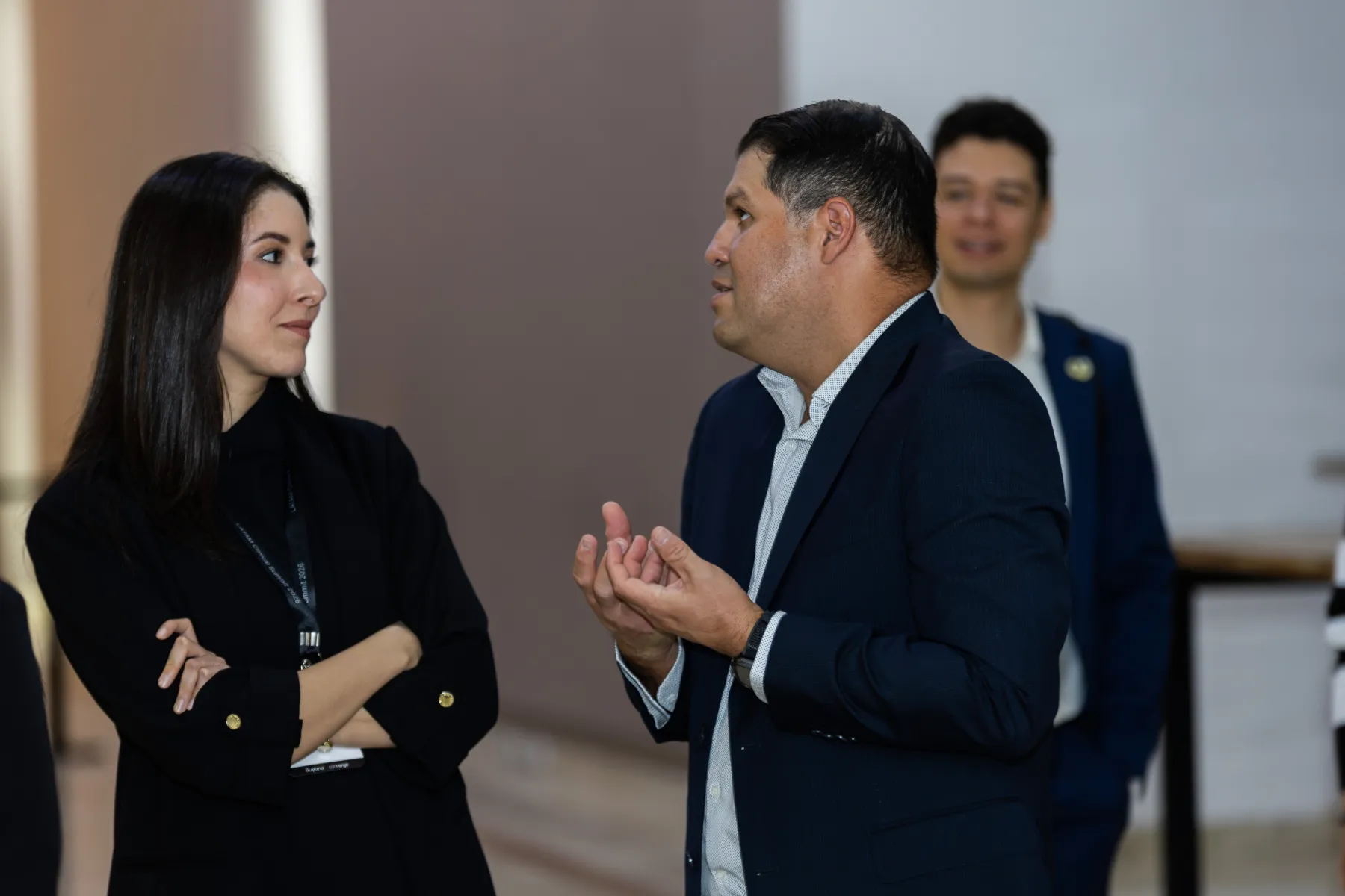 Illumina Latam Summit 2026 – firma de acuerdo – fotografía corporativa en Colombia