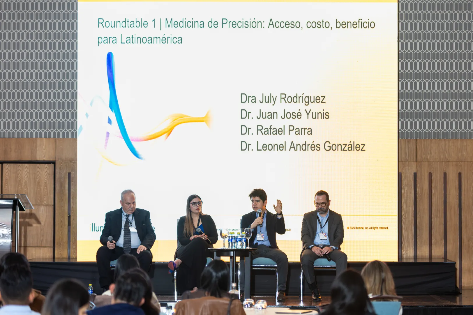 Illumina Latam Summit 2026 – reconocimiento institucional – fotografía corporativa en Colombia