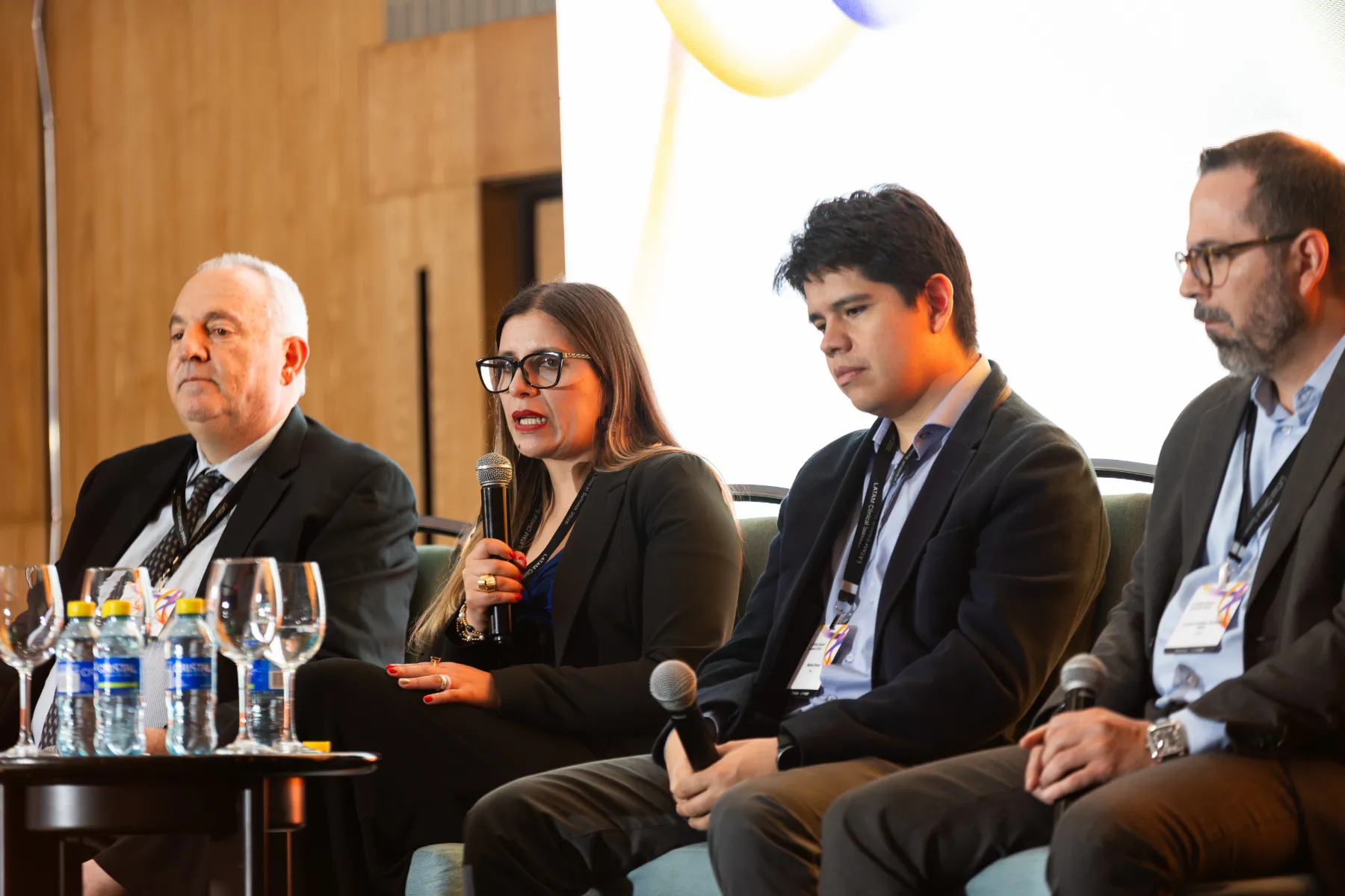 Illumina Latam Summit 2026 – firma de acuerdo – fotografía corporativa en Colombia