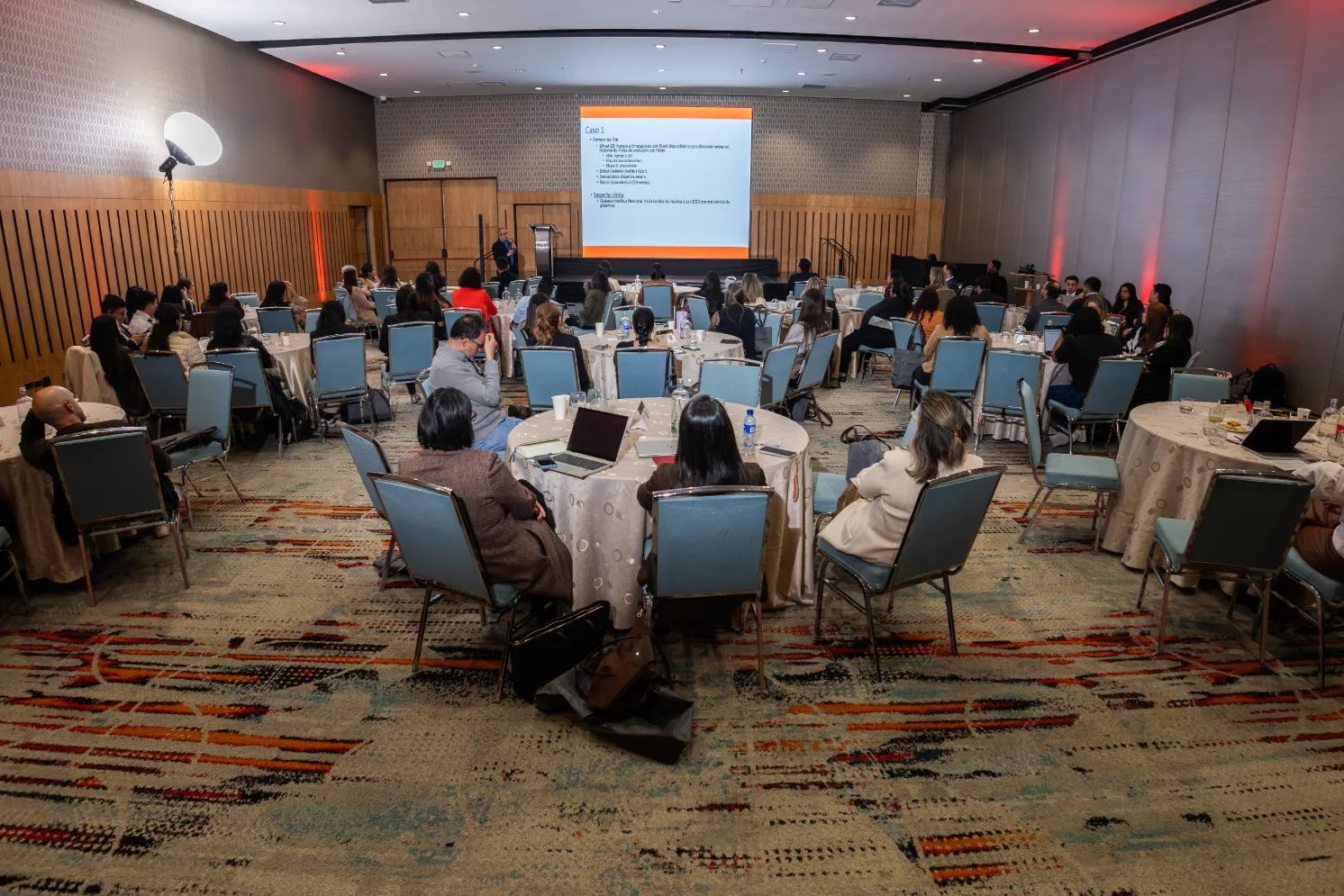 Illumina Latam Summit 2026 – detalle del espacio corporativo – fotografía corporativa en Colombia
