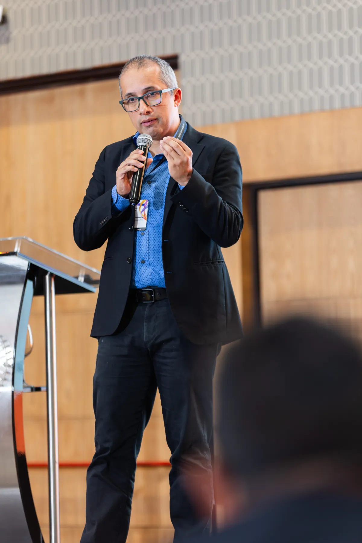 Illumina Latam Summit 2026 – asistentes en el salón – fotografía corporativa en Colombia