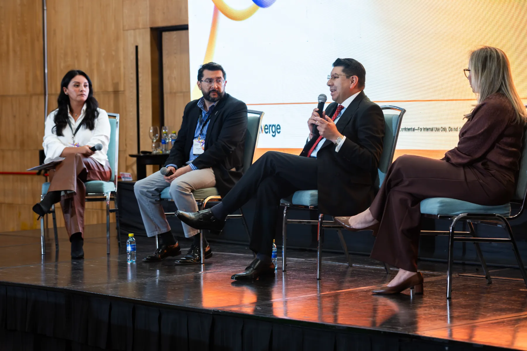 Illumina Latam Summit 2026 – recepción de invitados – fotografía corporativa en Colombia