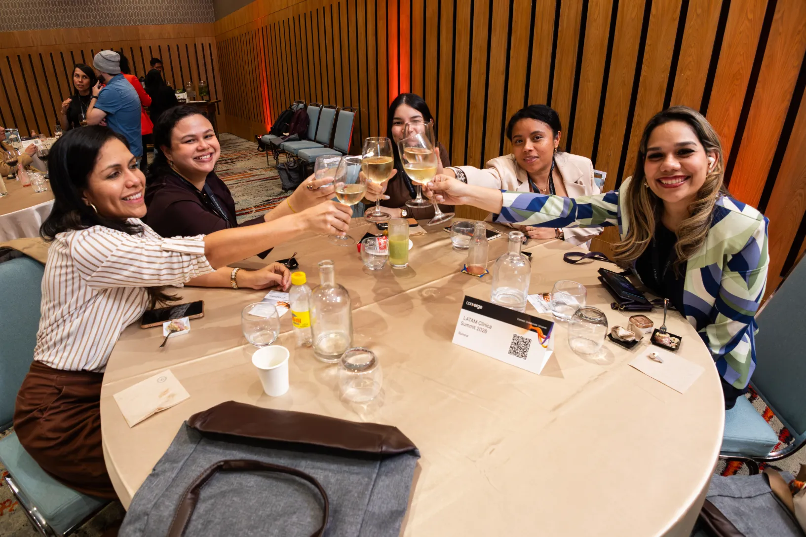 Illumina Latam Summit 2026 – recepción de invitados – fotografía corporativa en Colombia