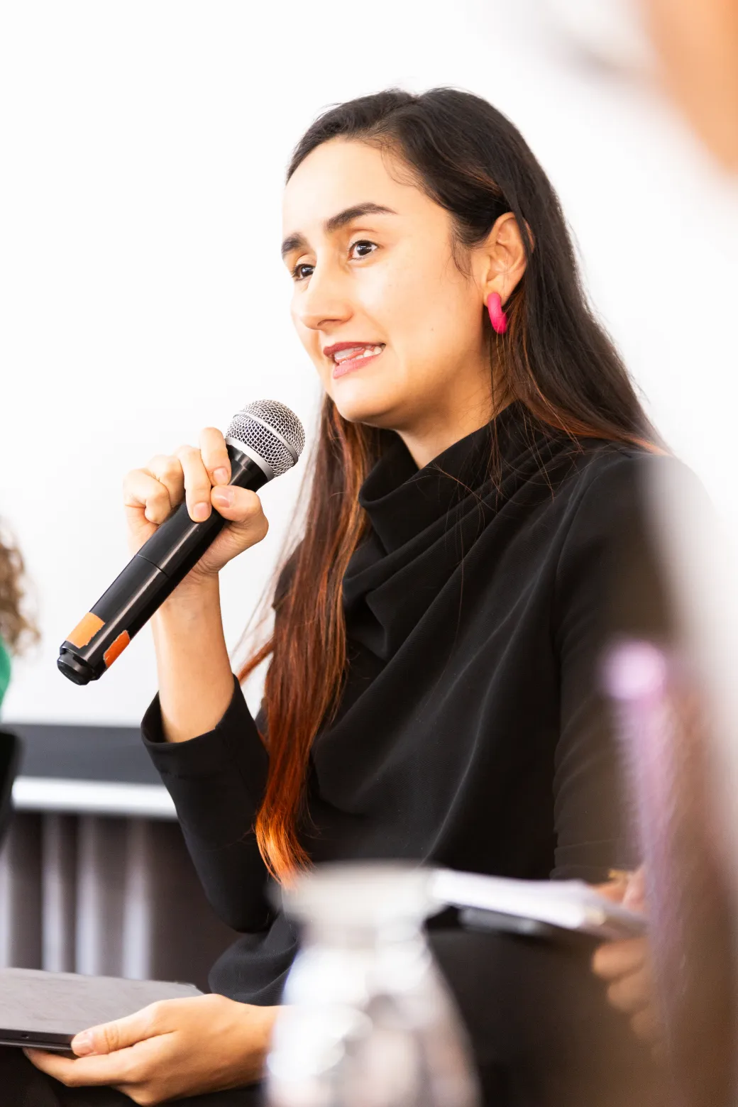 Otros Cruces – recepción de invitados – fotografía corporativa en Bogotá