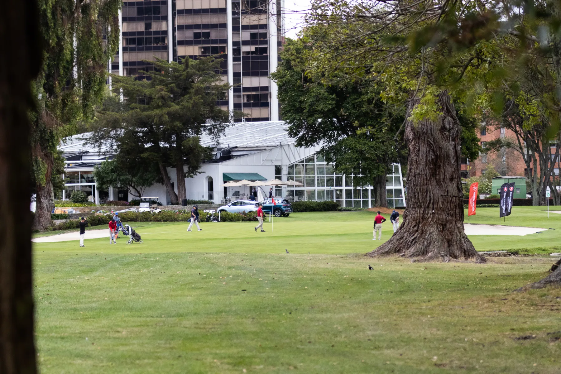 Torneo Turkish Airlines – firma de acuerdo – fotografía corporativa en Colombia