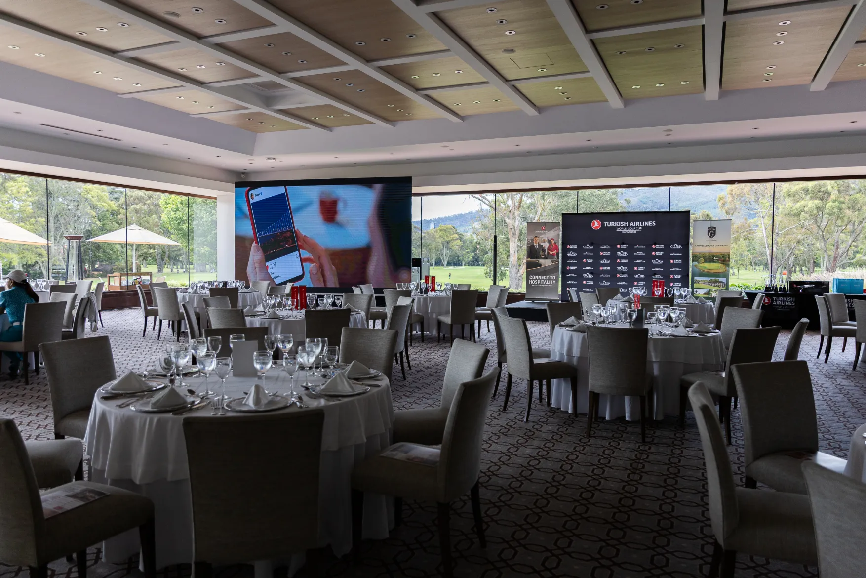 Torneo Turkish Airlines – asistentes en el salón – fotografía corporativa en Colombia