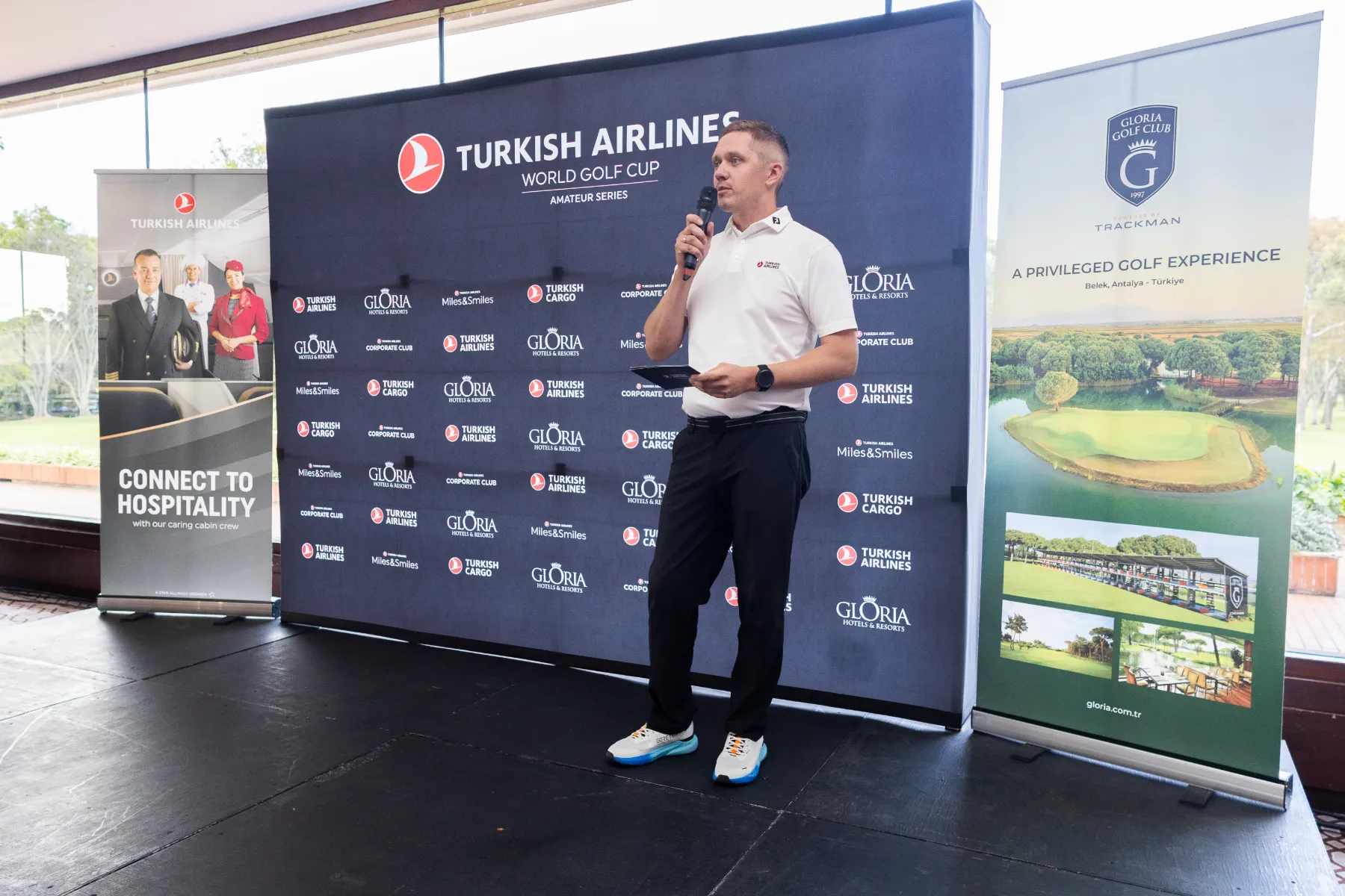 Torneo Turkish Airlines – directivos durante el acto – fotografía corporativa en Colombia
