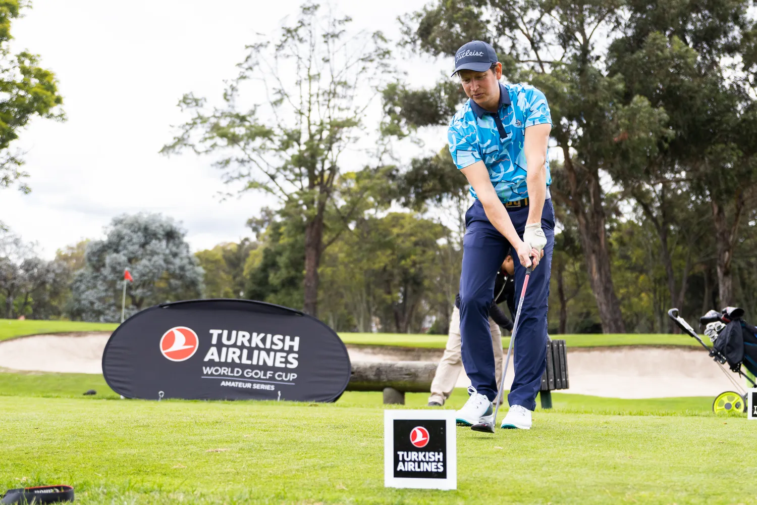 Turkish Airlines Golf – firma de acuerdo – fotografía corporativa en Bogotá